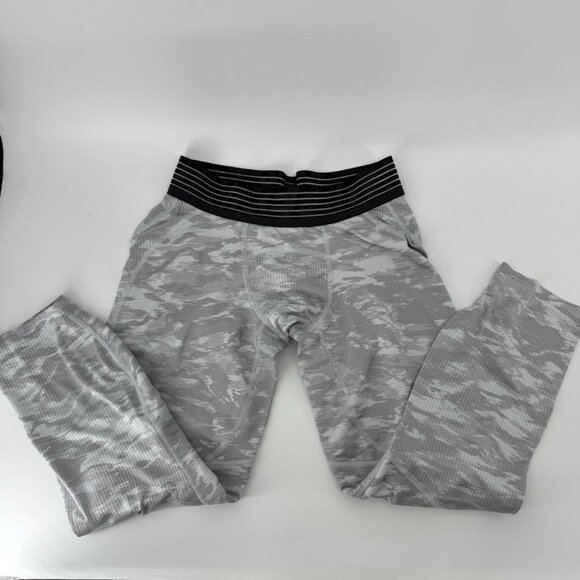 Nike pro size M Grey camo print leggings - Picture 1 of 6